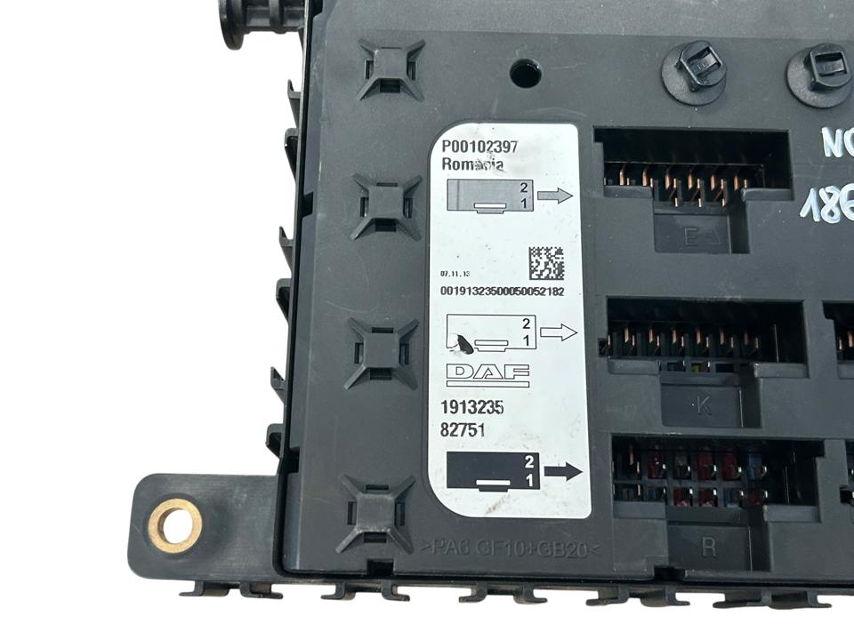 Fuse box 1913235 DAF XF 2014