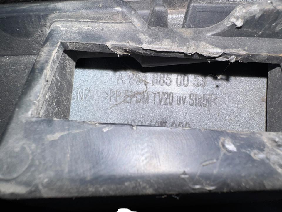 Grille inférieure A9618850253 Mercedes-Benz Trucks ACTROS MP4 / MP5 2018