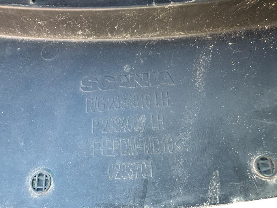 Kabinos šoninis spoileris 0220601 Scania R II 2018