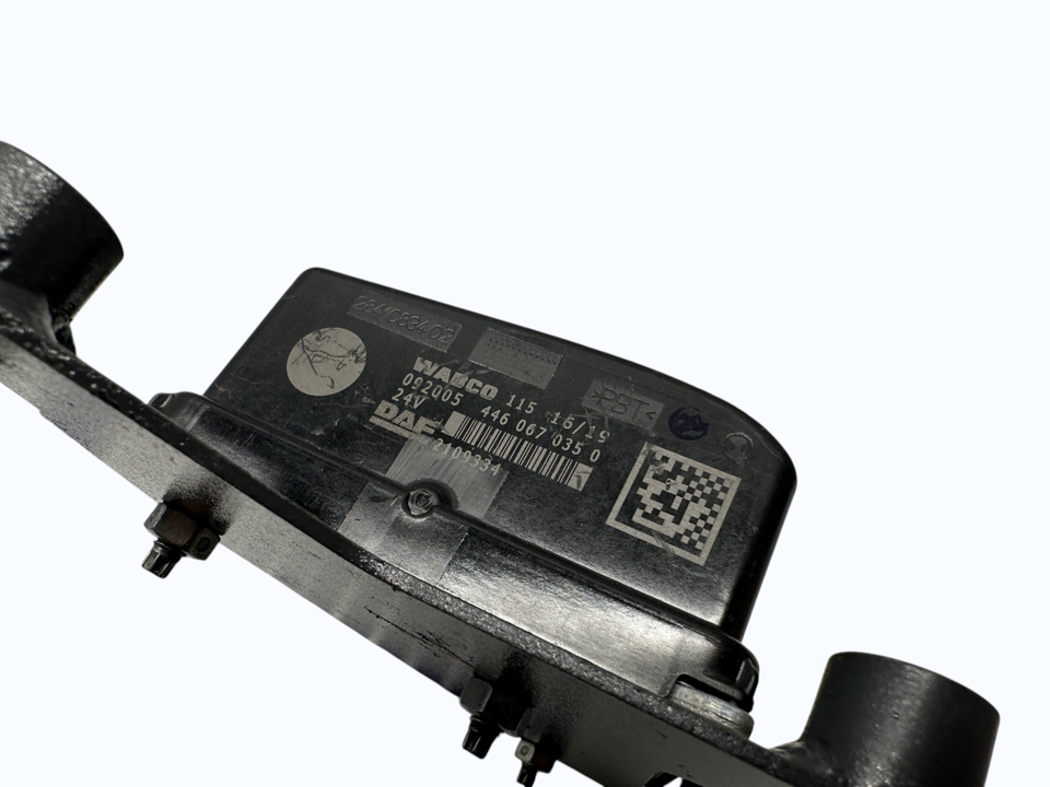NEW DAF distance sensor, distronic 2109334