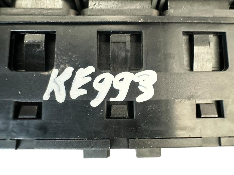 Interior control switches A9604500046 Mercedes-Benz Trucks ACTROS MP4 / MP5 2018