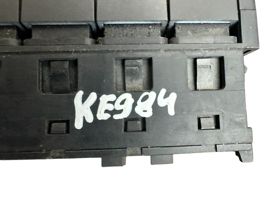 Interior control switches A9605400046 Mercedes-Benz Trucks ACTROS MP4 / MP5 2018
