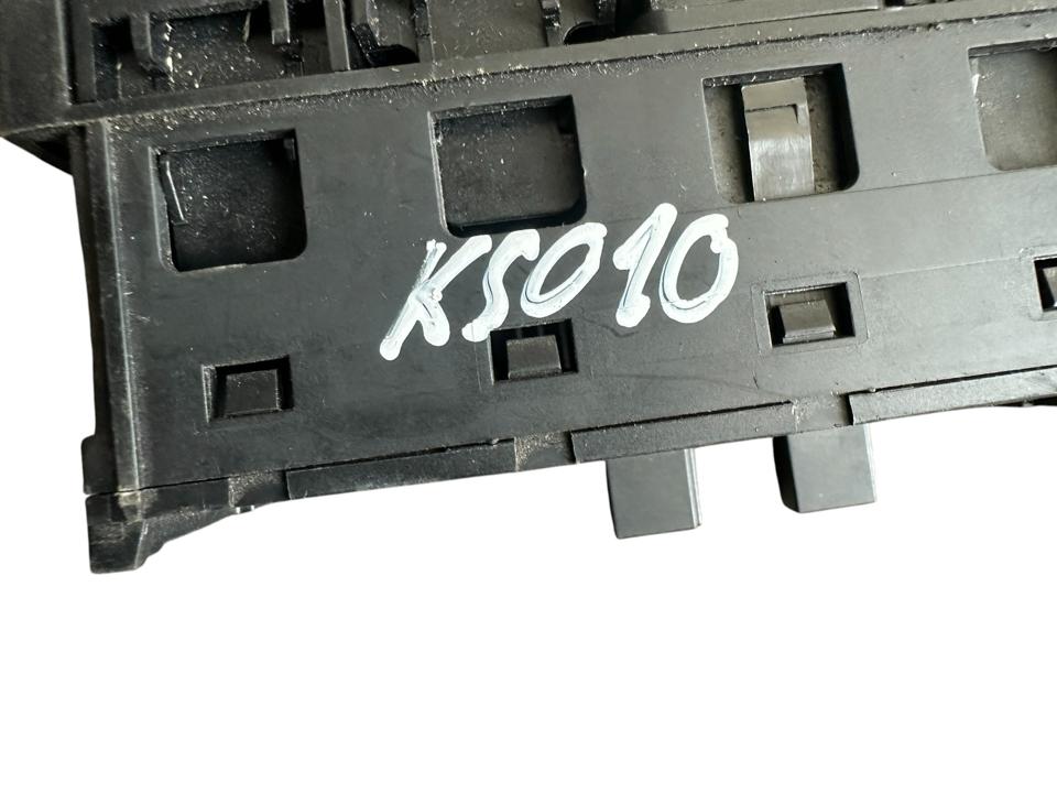 Interior control switches A9605400246 Mercedes-Benz Trucks ACTROS MP4 / MP5 2018