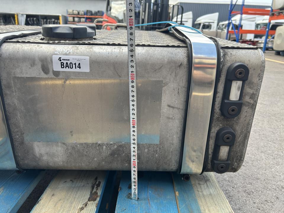 Fuel tank Mercedes-Benz Trucks ACTROS MP4 / MP5 2017