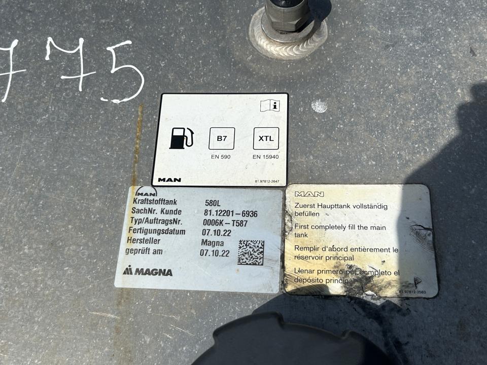 Fuel tank 81122016936 580L MAN Trucks TGX II 2022
