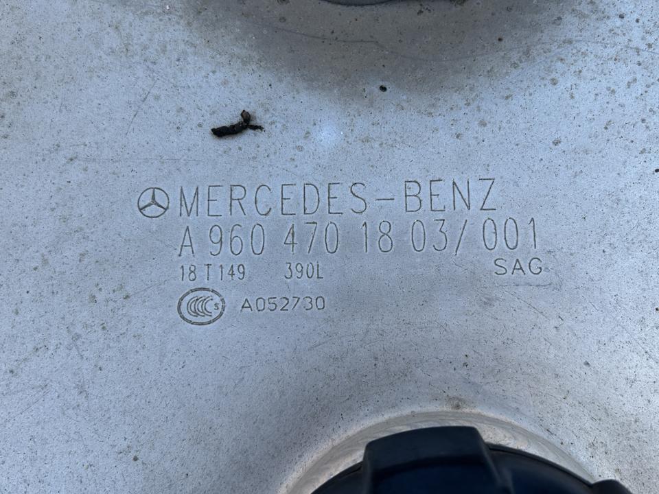 Fuel tank A9604701803 390L Mercedes-Benz Trucks ACTROS MP4 / MP5 2018