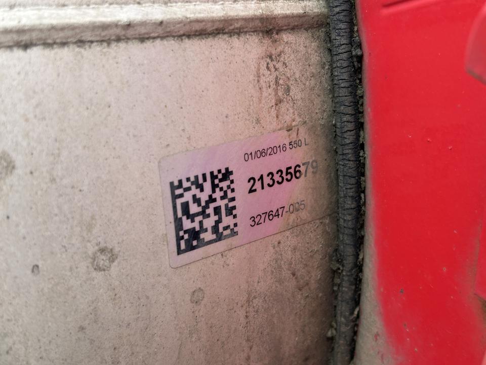 Fuel tank 21335679 550L Volvo Trucks FH II 2016