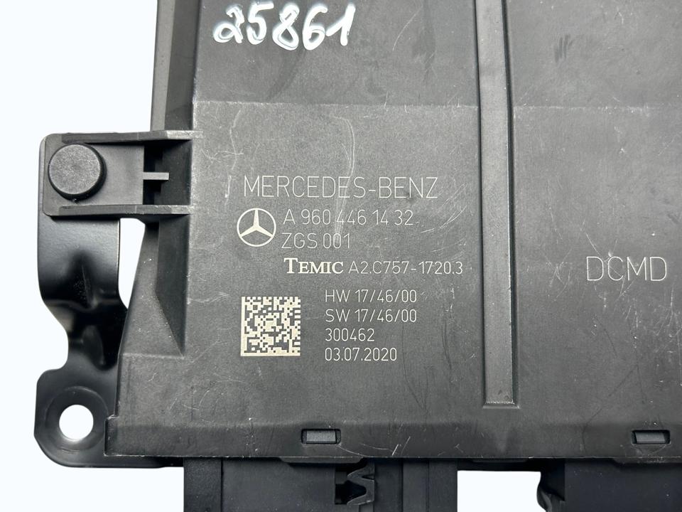 Блок управления A9604461432 Mercedes-Benz Trucks ACTROS MP4 / MP5 2020