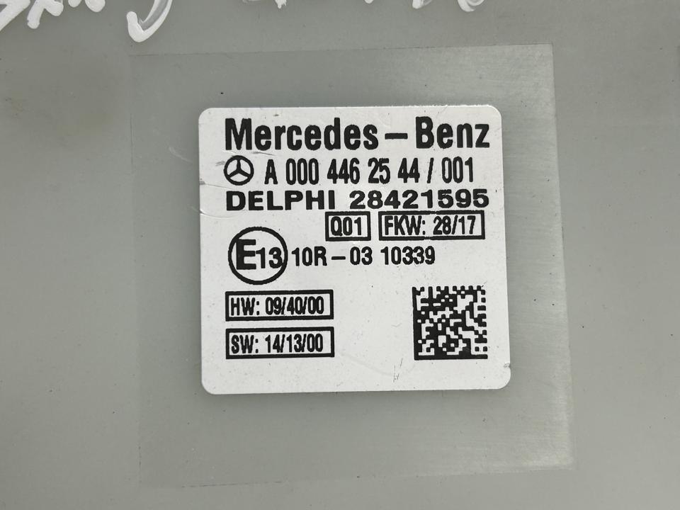 Блок управления A0004462544 Mercedes-Benz Trucks ACTROS MP4 / MP5 2017