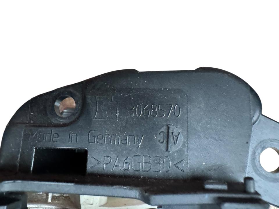 Interior door handle 3068570 Mercedes-Benz Trucks ACTROS MP4 / MP5 2018 Left