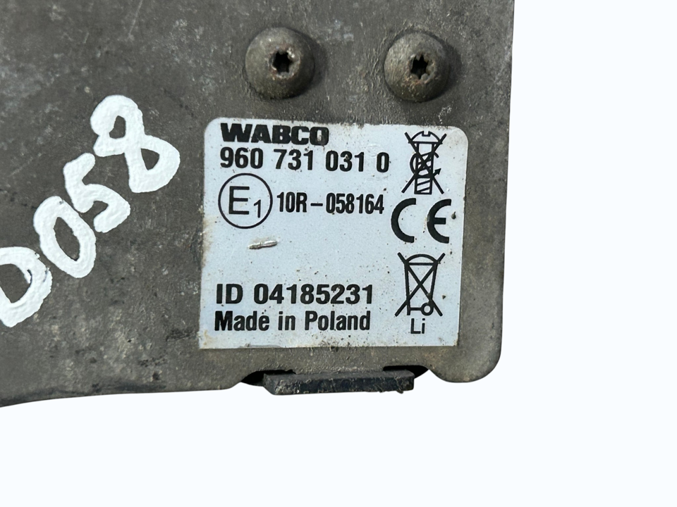 Tyre pressure sensor 81274210290 MAN Trucks TGX II 2021