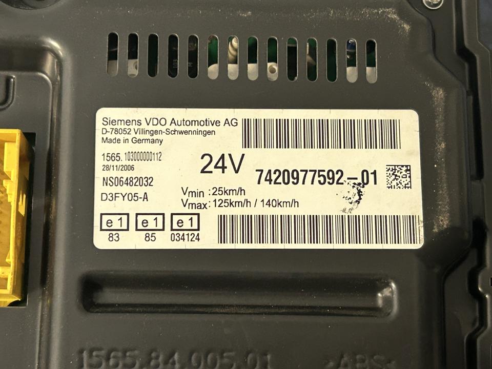 Instrument cluster 7420977592 Renault Trucks PREMIUM 2 2006