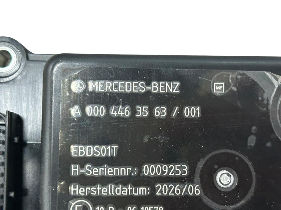 NAUJAS Mercedes Benz valdymo blokas, masės išjungėjas A0004463563