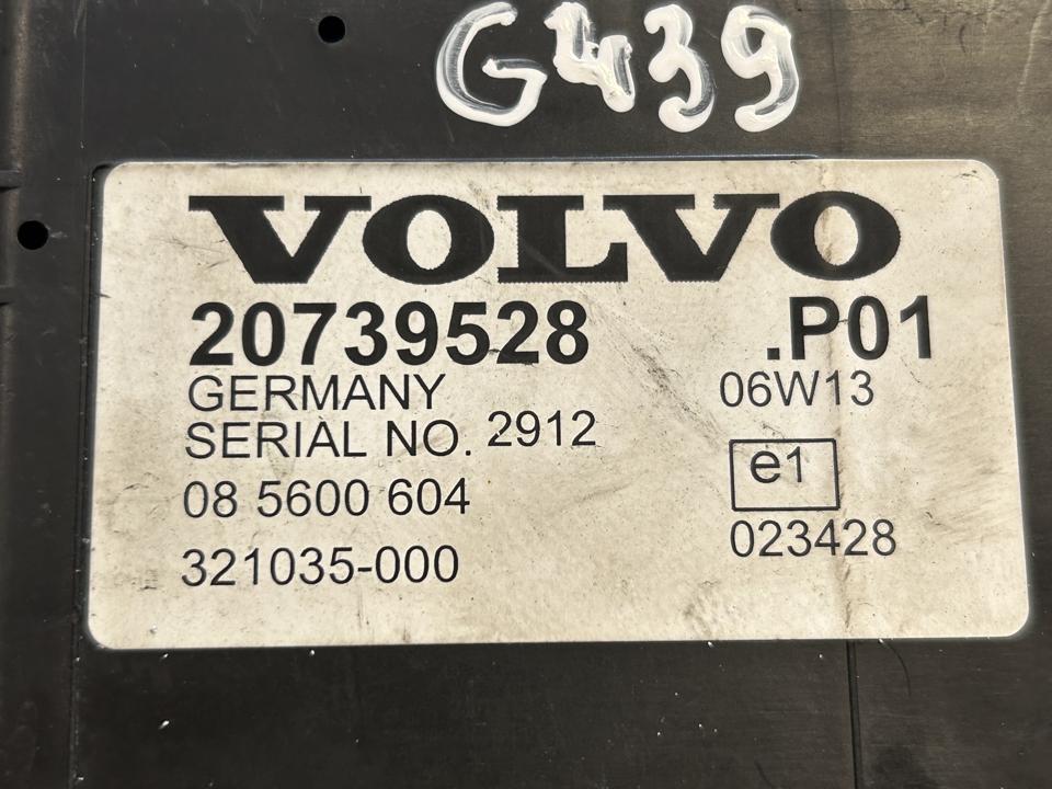 Valdymo blokas 20739528 Volvo Trucks FM 2002