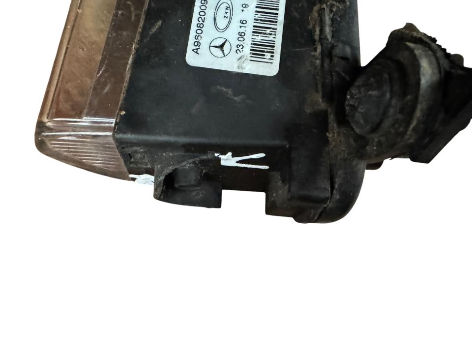 Противотуманная фара A9608200956 Mercedes-Benz Trucks ACTROS MP4 / MP5 2016 спереди слева