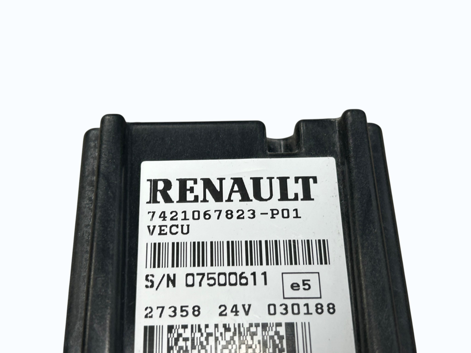 Valdymo blokas 7421067823 Renault Trucks PREMIUM 2 2006