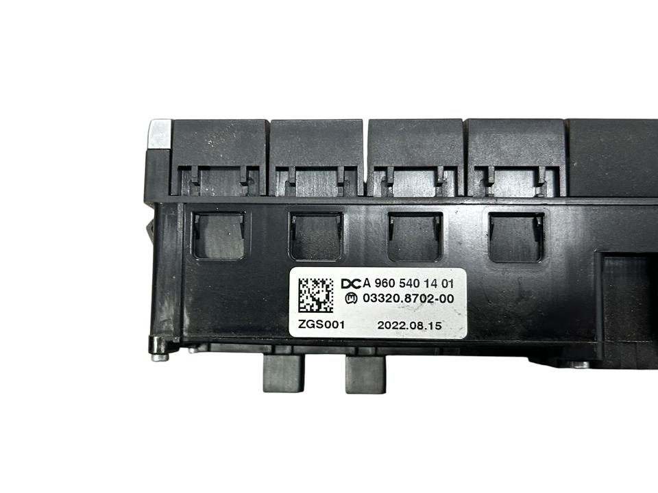 Jungikliai kabinoje A9605401401 Mercedes-Benz Trucks ACTROS MP4 / MP5 2022