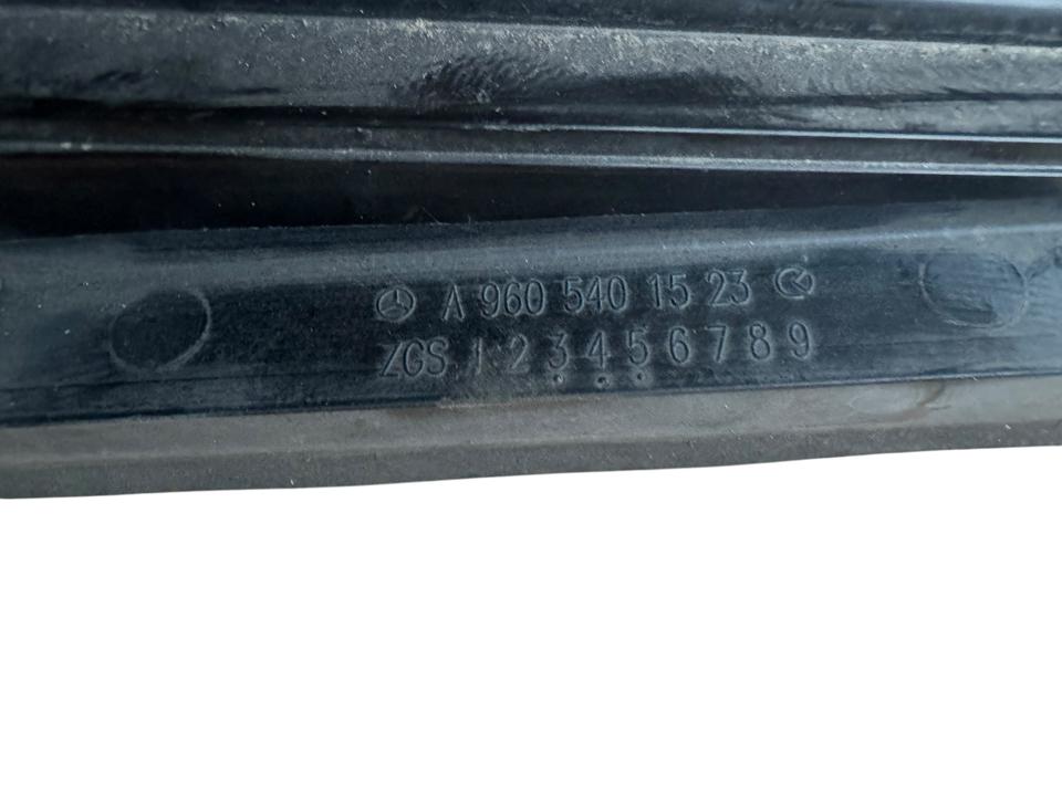 Крышка блока предохранителей A9605400280 Mercedes-Benz Trucks ACTROS MP4 / MP5 2018