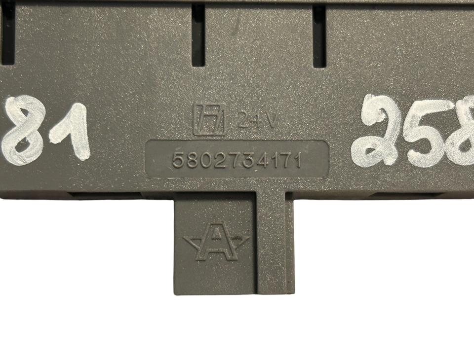 Pavarų perjungimo rankenėlė 5802734171 Iveco Trucks S-WAY 2021