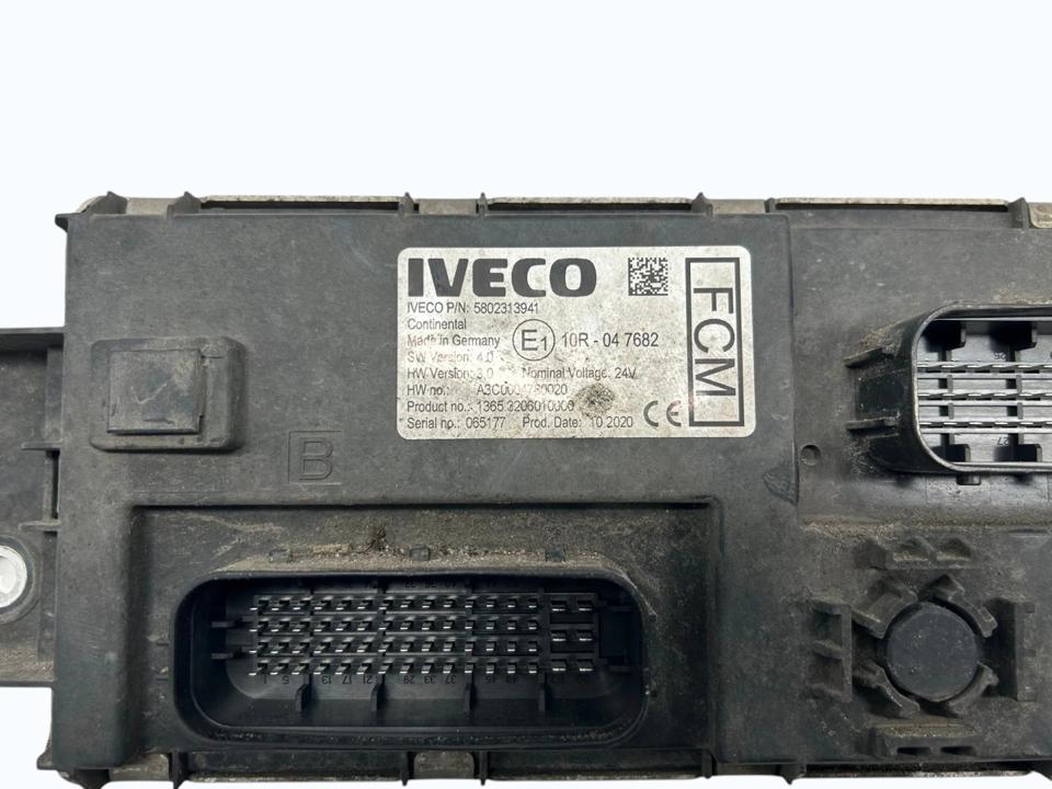 Блок управления 5802313941 FCM Iveco Trucks S-WAY 2021