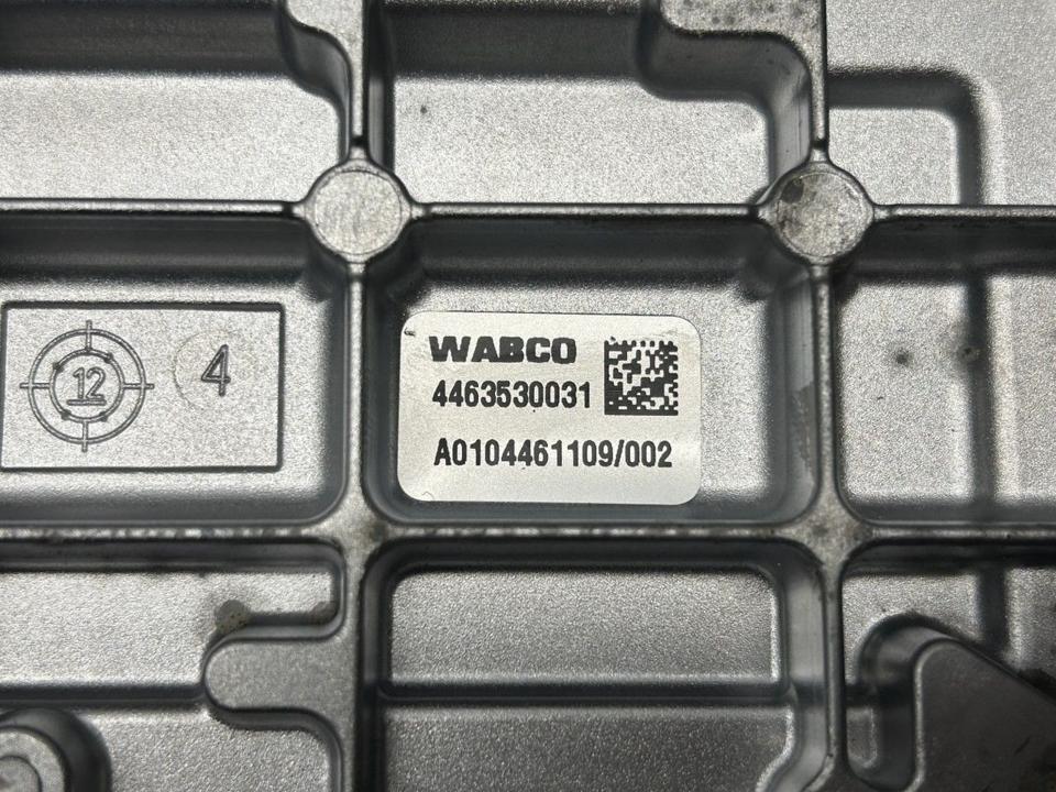 Pavarų dėžės valdymo blokas A0104461109 TCM free Mercedes-Benz Trucks ACTROS MP4 / MP5 2018
