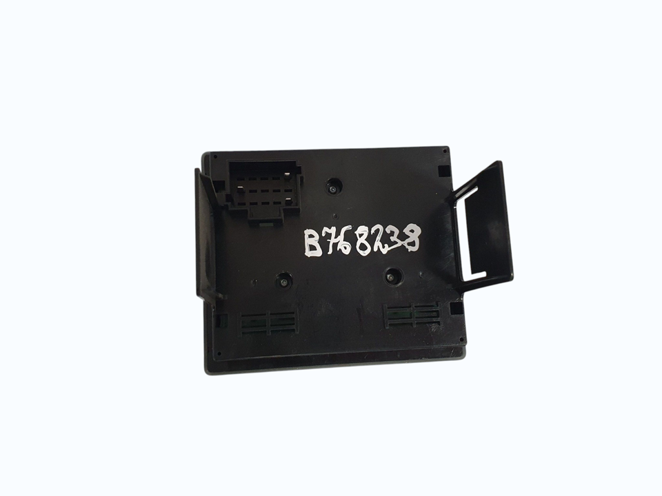 Control panel 22562599 Volvo Trucks FH II 2019