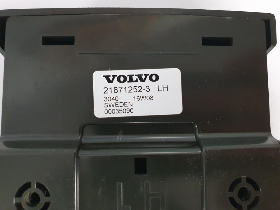 Display collision warning 21871252 Volvo Trucks FH II 2016