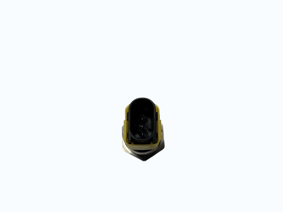 NEW Mercedes Benz fuel pressure sensor