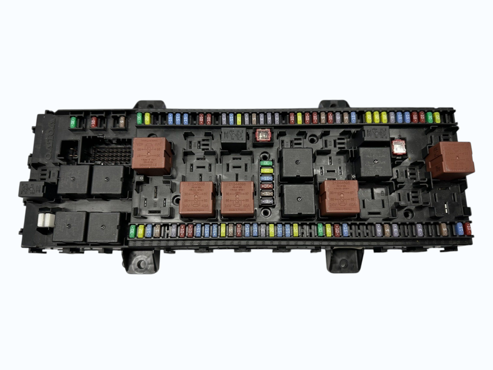 Saugiklių blokas 22821378 FRC Volvo Trucks FH II 2019