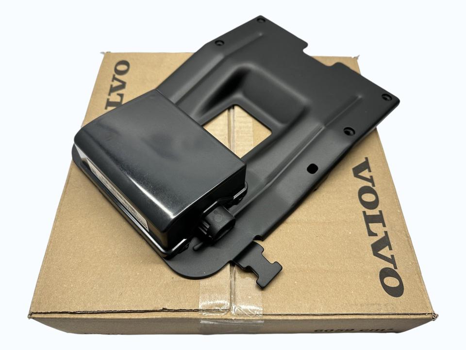 NEW VOLVO distance sensor, distronic 22302612