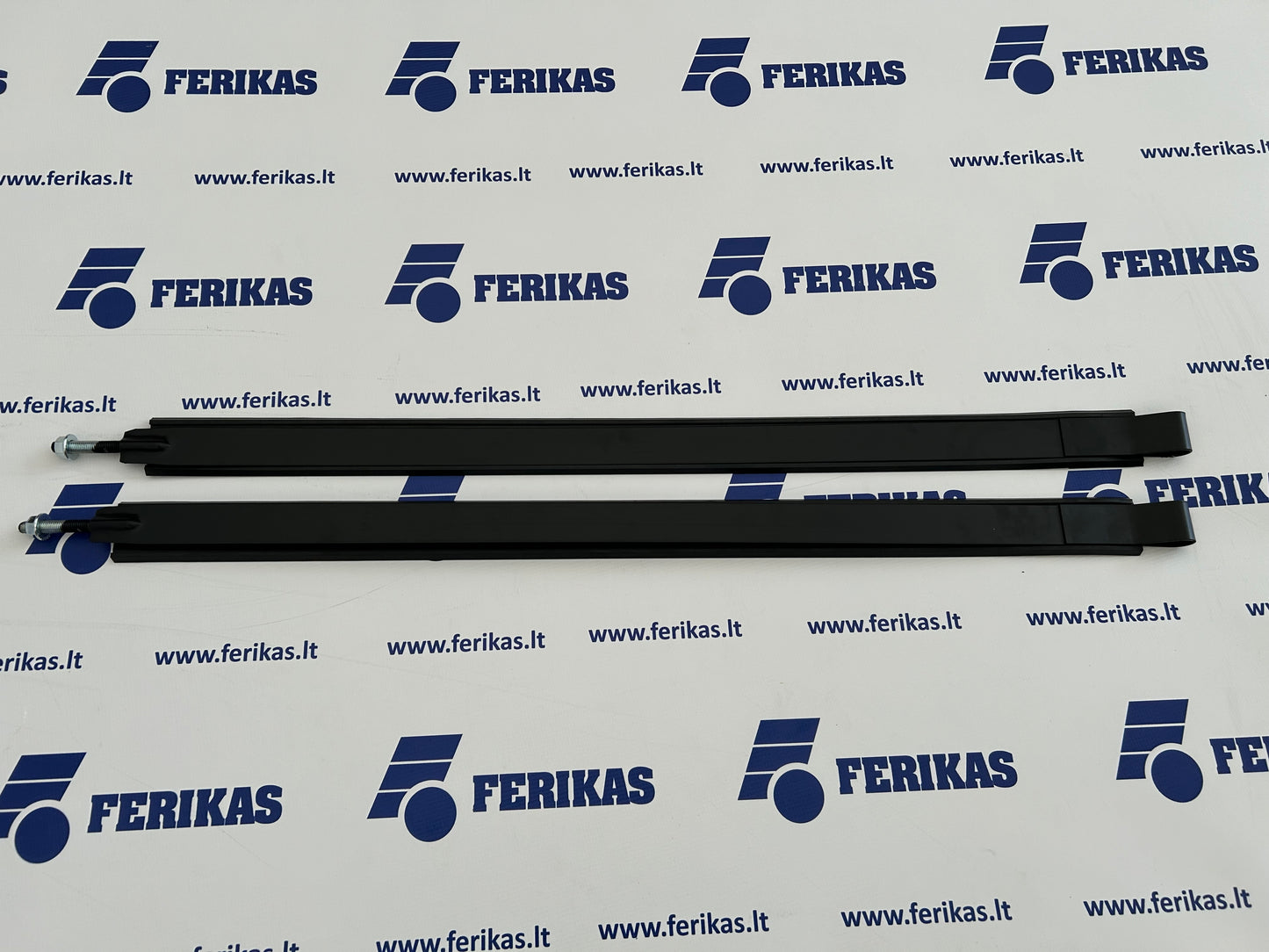 MAN bracket strap 350x615