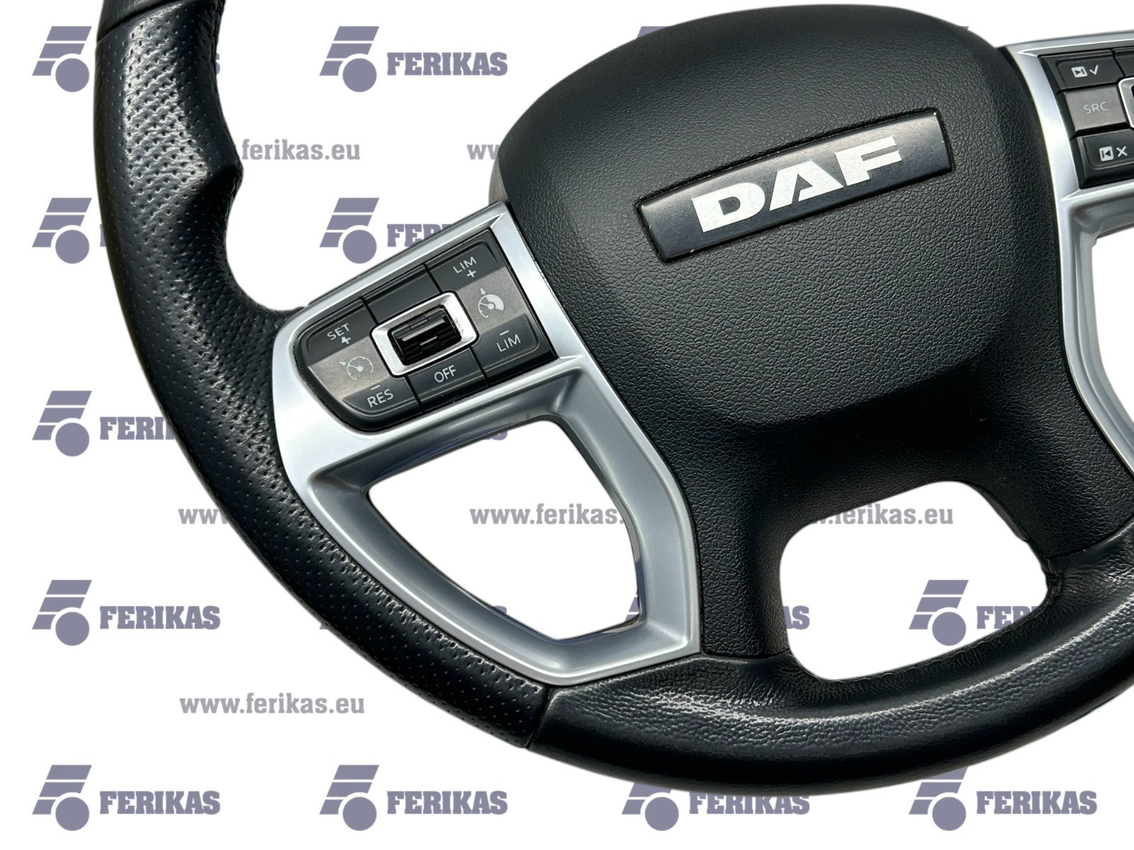 DAF XG, XF steering wheel 1