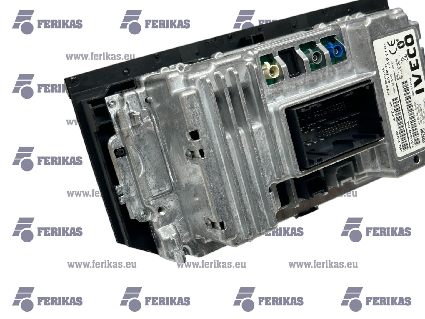 Iveco S-Way multimedia navigation unit 4