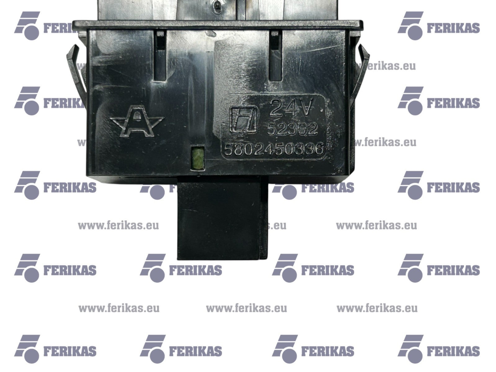 Iveco S-Way warning switch button 4
