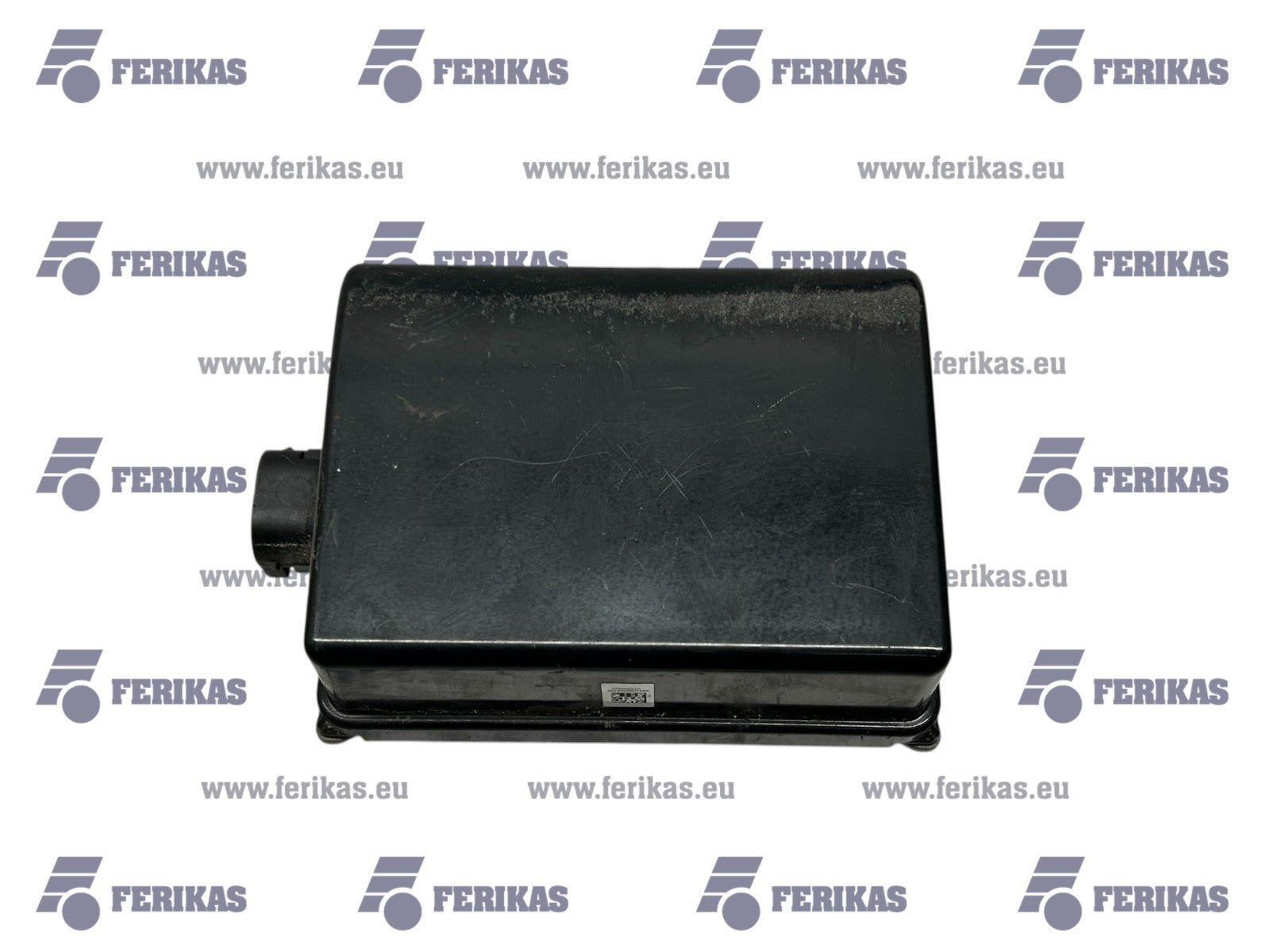 Iveco S-Way radar distronic distance sensor 0