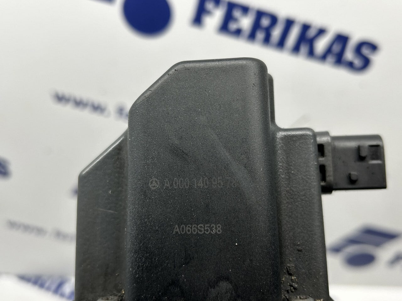 Mercedes Benz Actros MP5 AdBlue pump 6