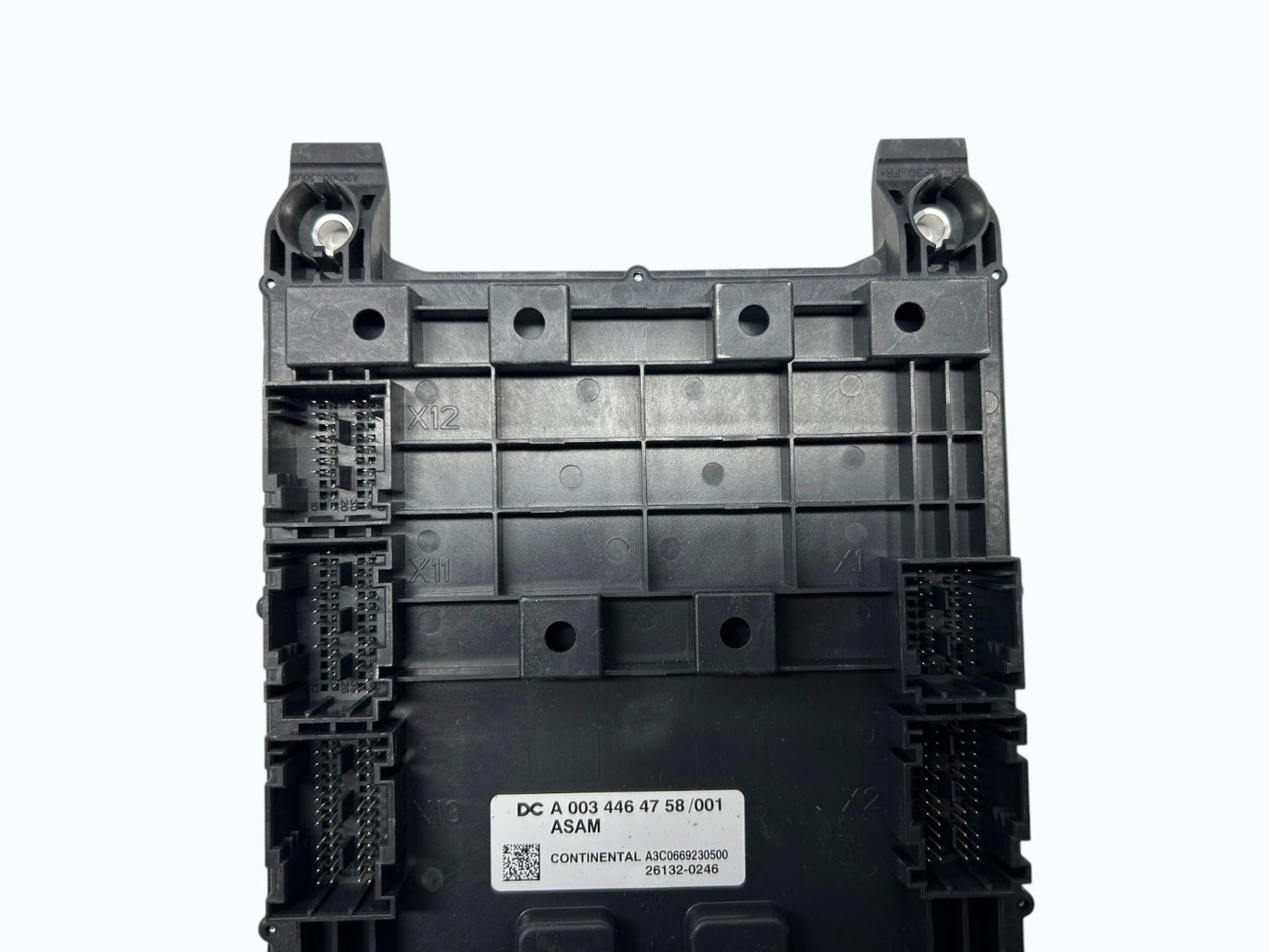 NEW Mercedes Benz Actros MP5 ASAM fuse box 3