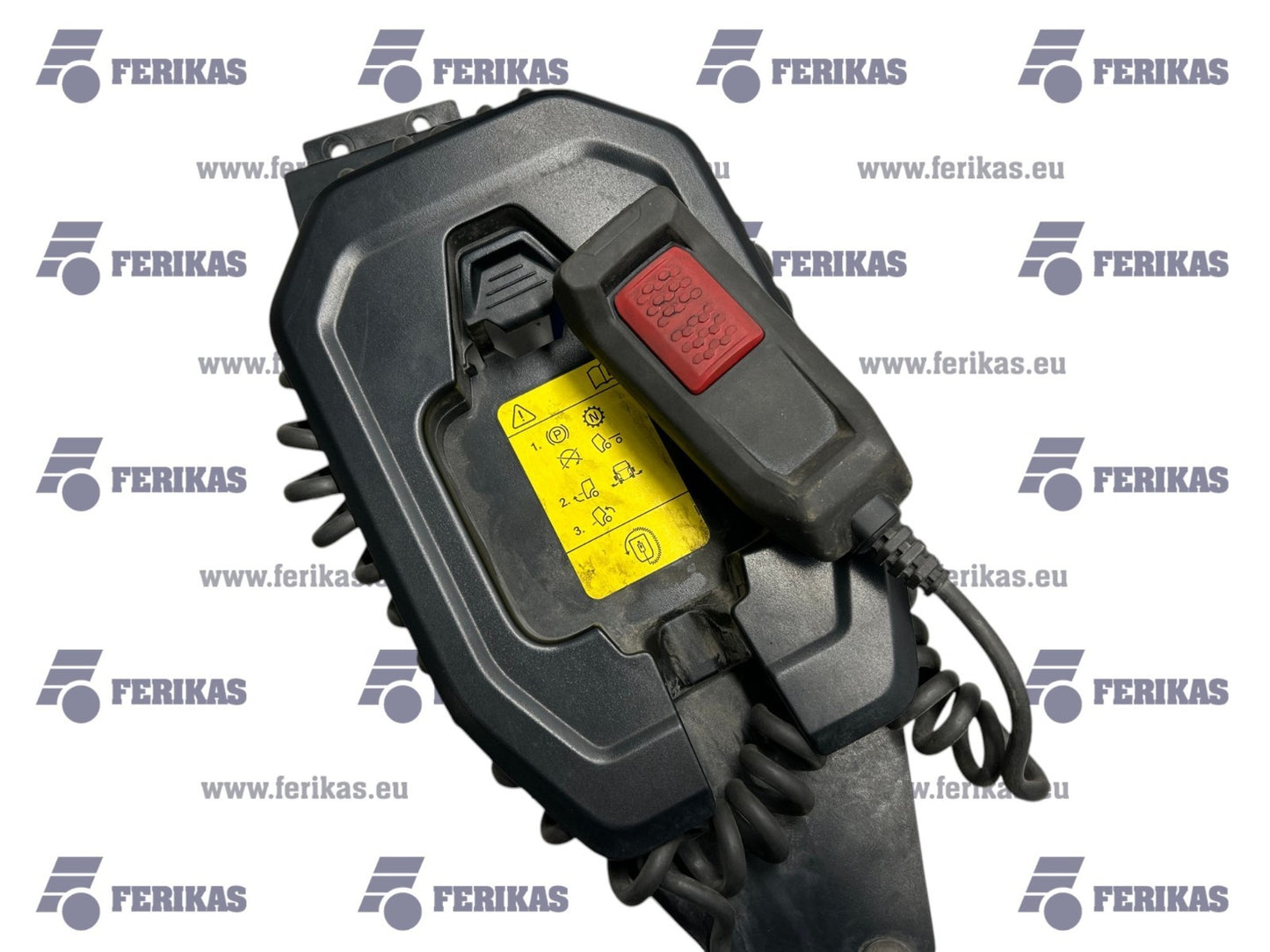 Scania P cab tilting remote control 4