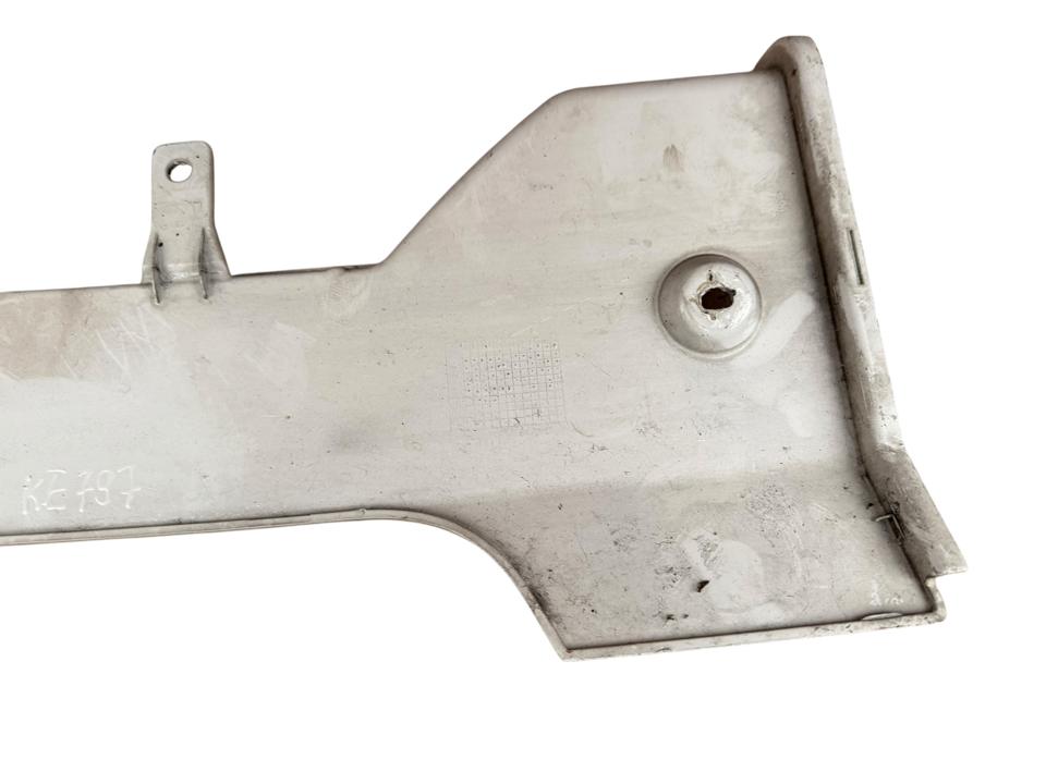 Plastikinė apdaila A9608856974 Mercedes-Benz Trucks ACTROS MP4 / MP5 2018
