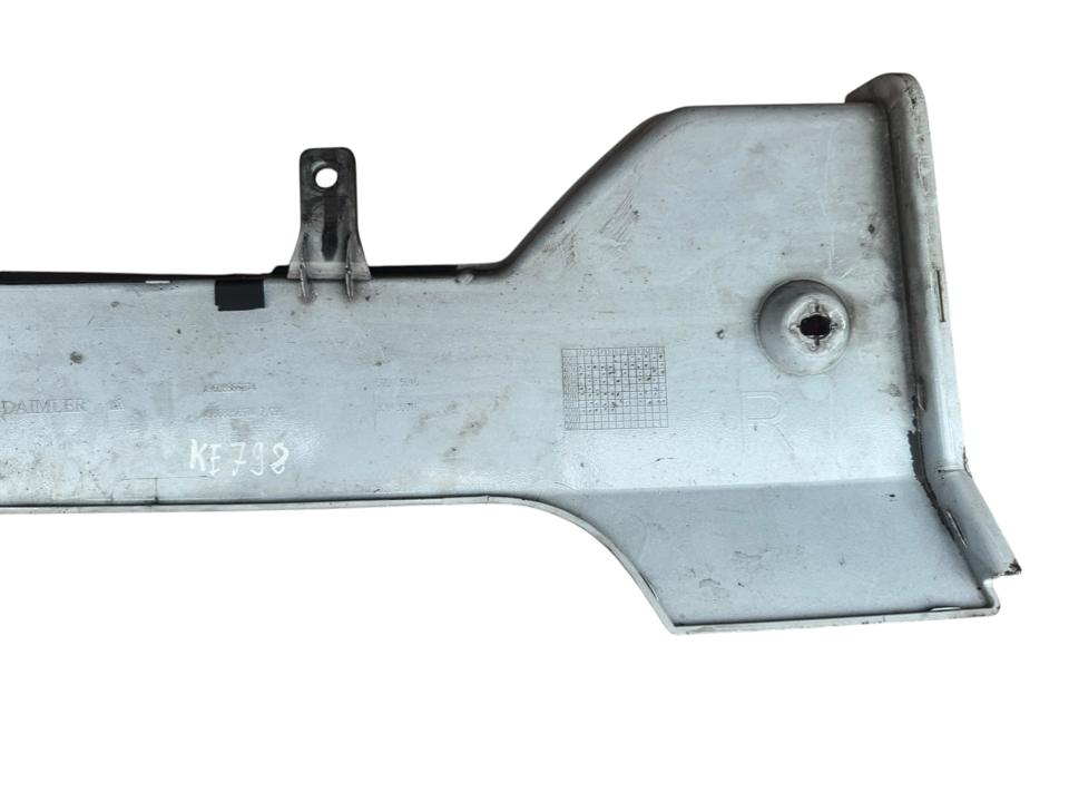 Plastikinė apdaila A9608856974 Mercedes-Benz Trucks ACTROS MP4 / MP5 2018