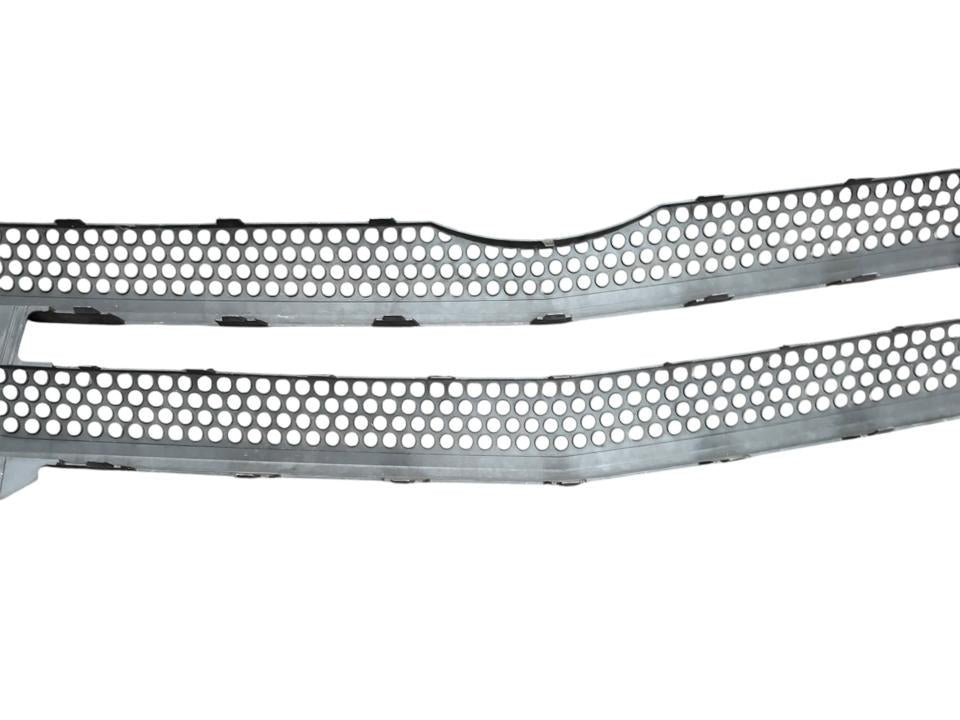 Lower grill A9618850053 Mercedes-Benz Trucks ACTROS MP4 / MP5 2018