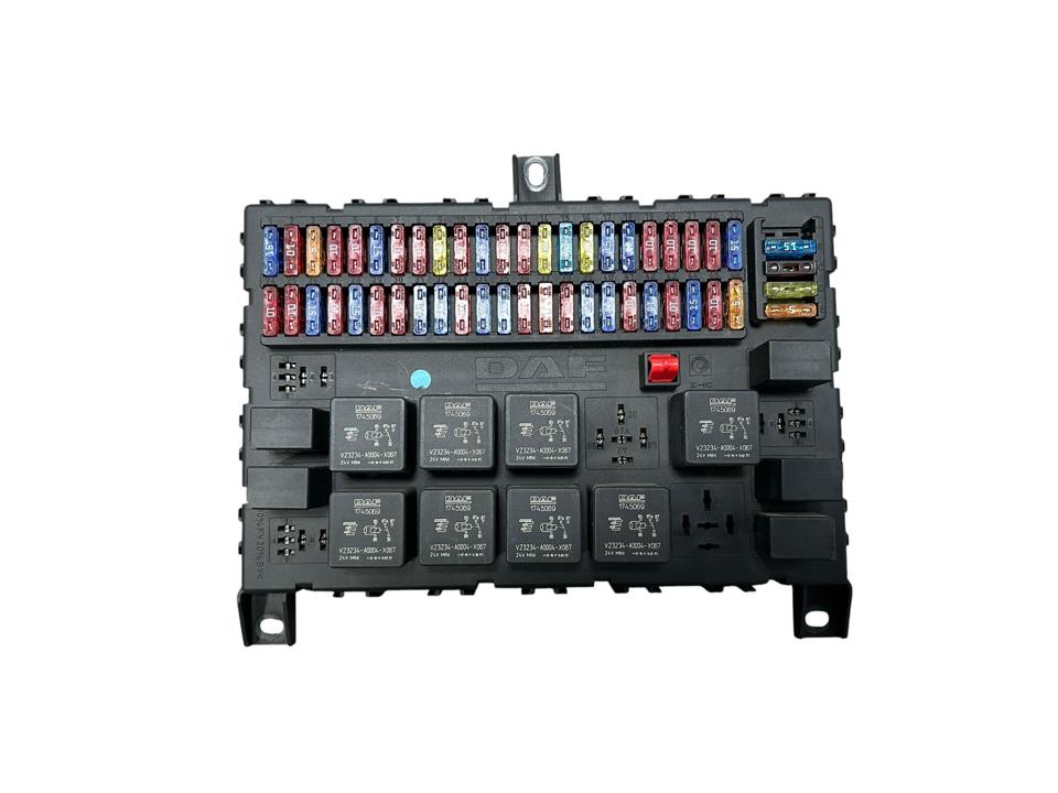 Fuse box 1895428 DAF XF 2013