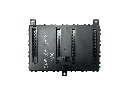 Fuse box 1333370 DAF XF 105 2011