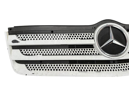 Решетка капота A9678800285 Mercedes-Benz Trucks ATEGO 3 2015
