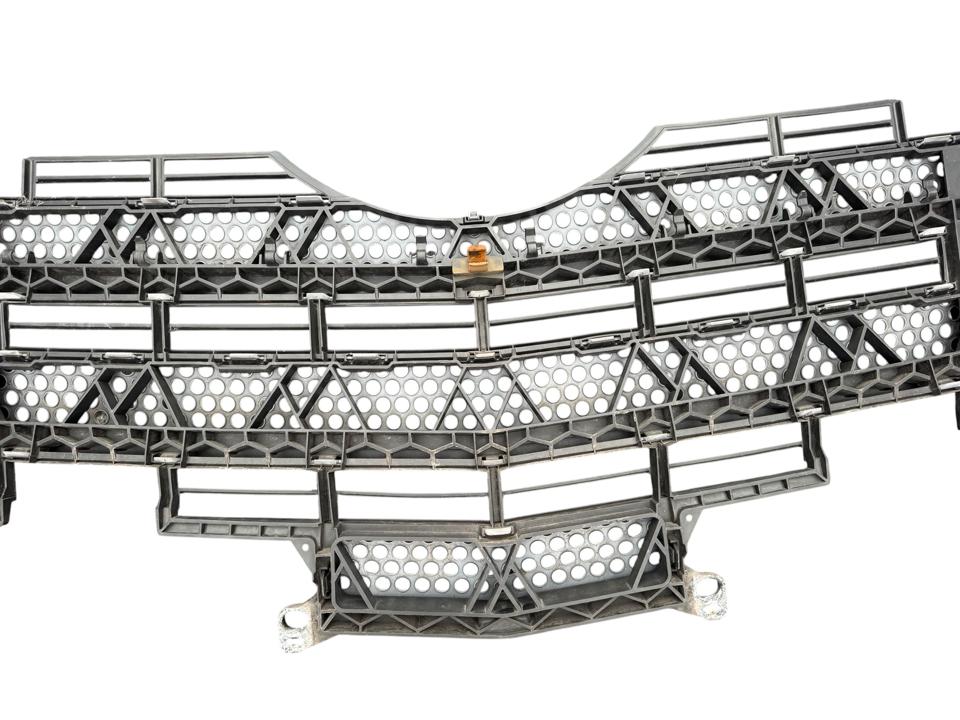Apatinės grotelės A9618850253 Mercedes-Benz Trucks ACTROS MP4 / MP5 2018