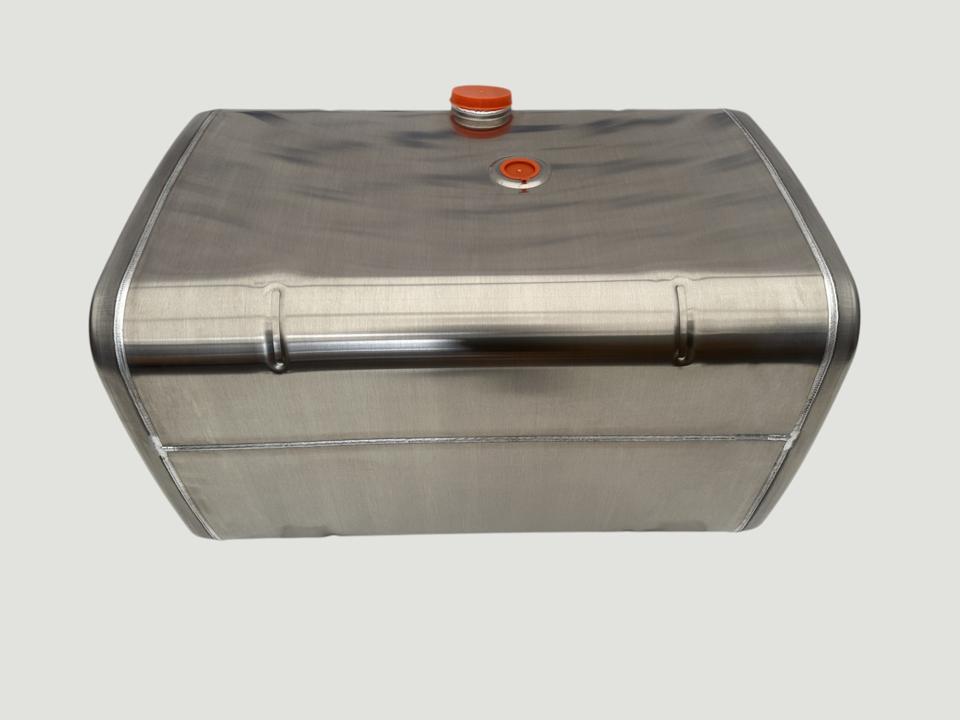 НОВЫЙ MAN 400L Топливный бак 620x675x1050