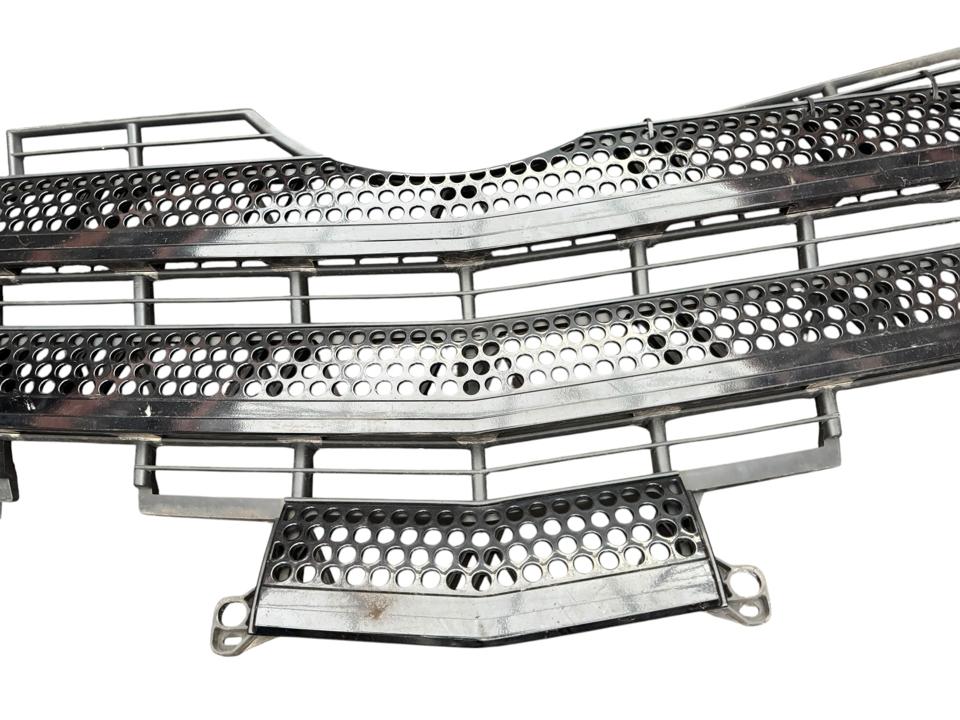 Grille inférieure A9618850253 Mercedes-Benz Trucks ACTROS MP4 / MP5 2018