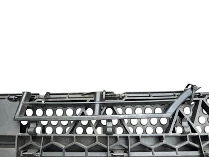 Grille inférieure A9618850253 Mercedes-Benz Trucks ACTROS MP4 / MP5 2018