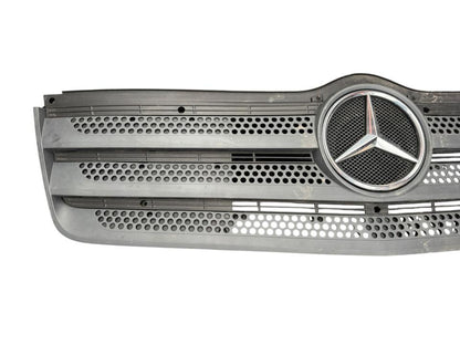 Решетка капота A9678800285 Mercedes-Benz Trucks ANTOS 2014