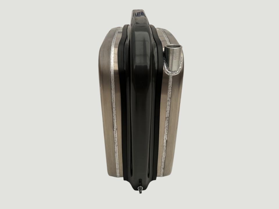 НОВЫЙ Гидравлический бак 115L 620x675x300